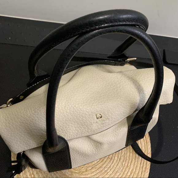 Kate Spade Leather Fold-Over Dress Shoulder Hand Bag - Picture 15 of 16